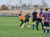 Training S.K.N.W.K. JO15-1 van zaterdag 17 februari 2024 (69/92)